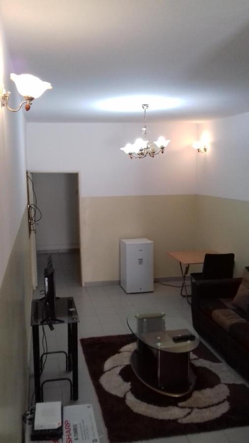 דקר Aziz Residence מראה חיצוני תמונה